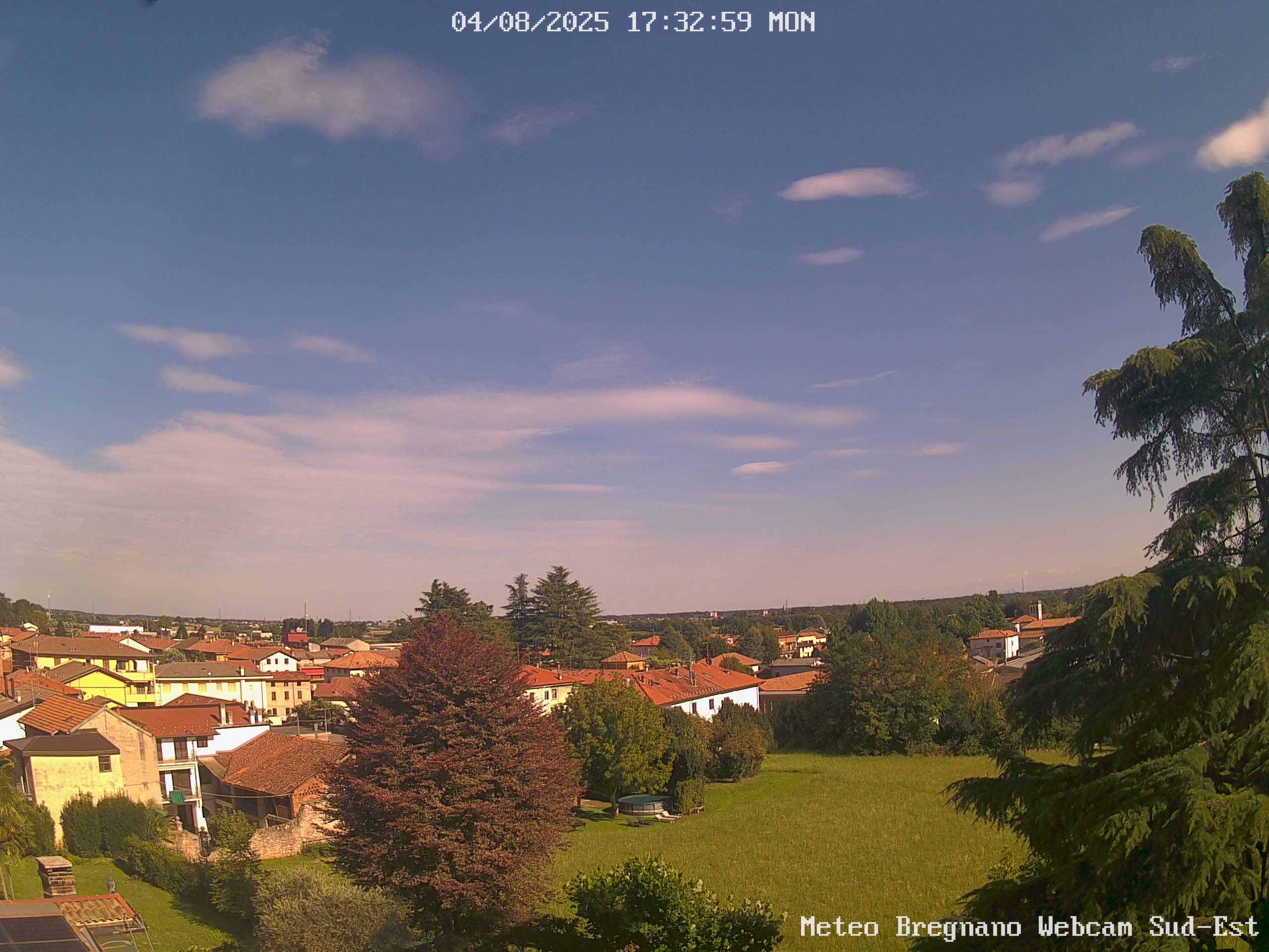 immagine della webcam nei dintorni di Albese con Cassano: webcam Bregnano
