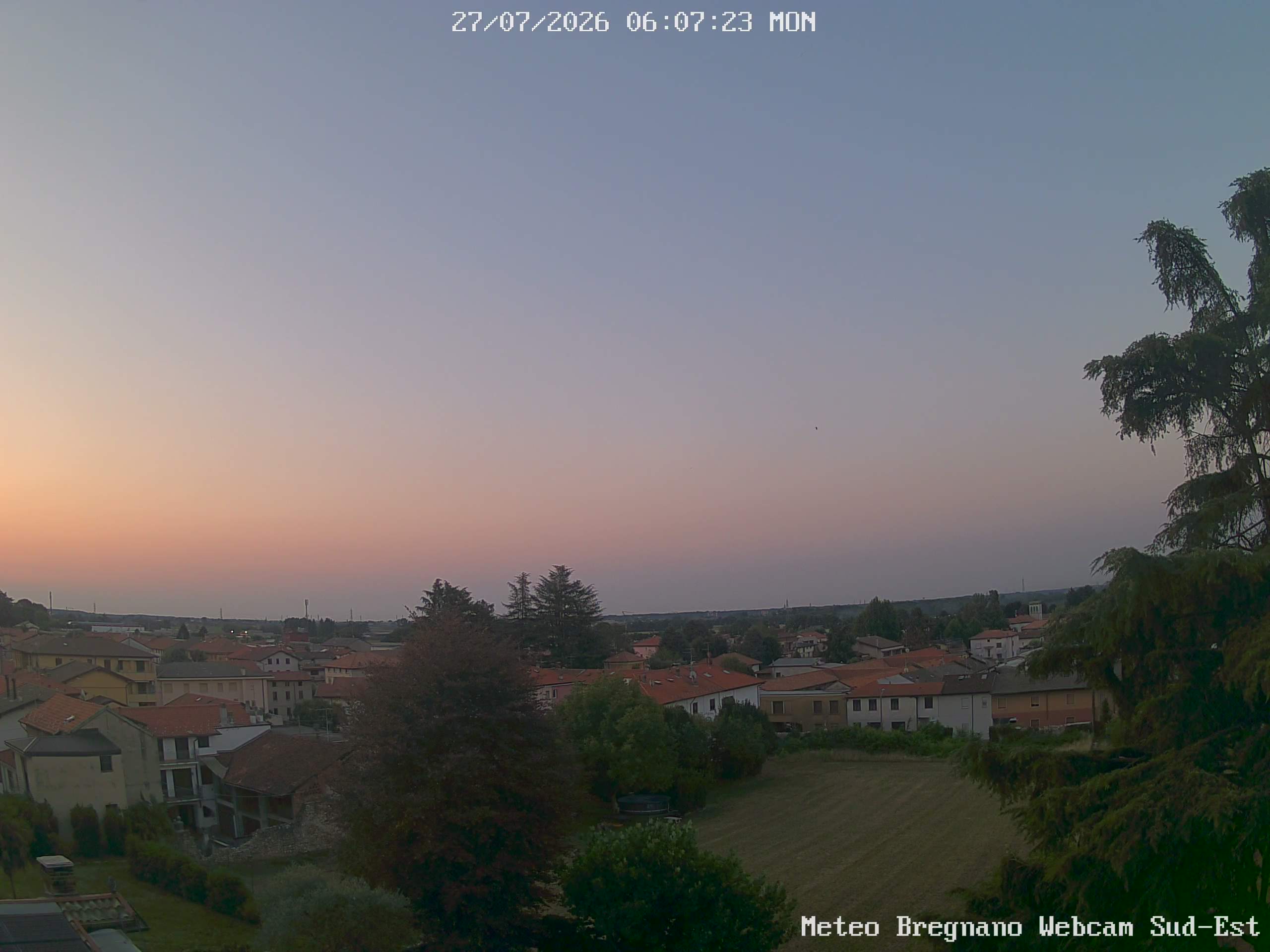 immagine della webcam nei dintorni di Cassano Magnago: webcam Bregnano